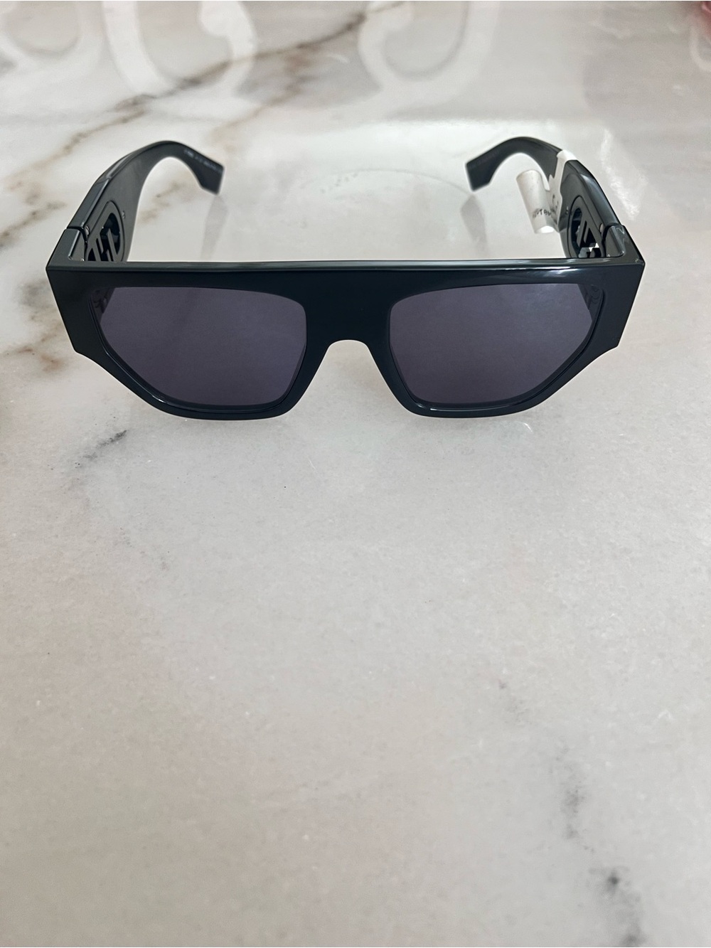 Fendi Black Geometric VR-Style Sunglasses